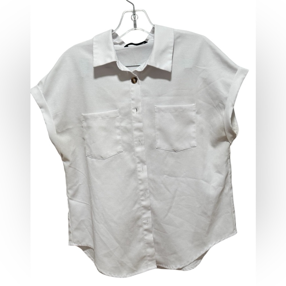 SHEIN White Textured Blouse with Black Label